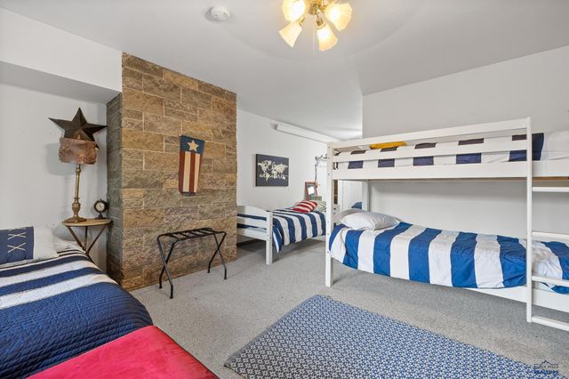 12777 BLACK FOREST PL, Rapid City, SD 57702