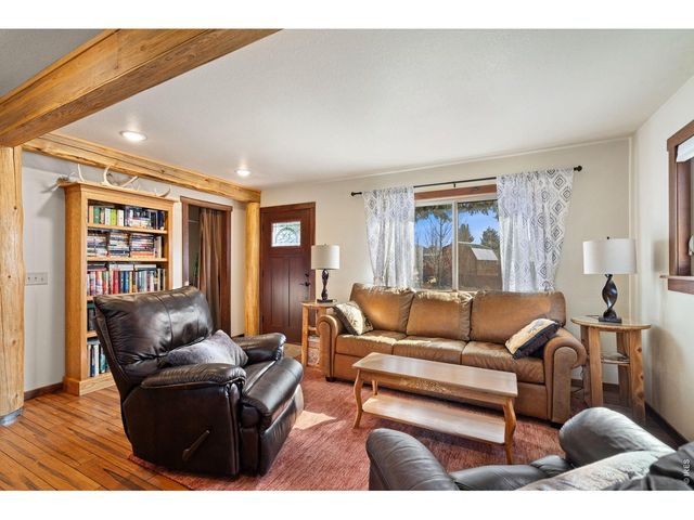 225 Meadow Ln, Bellvue, CO 80512