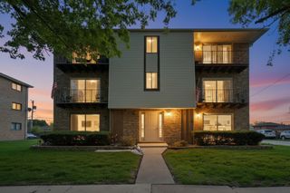 8039 Beloit Avenue 3B, Bridgeview, IL 60455