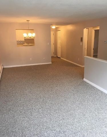 73 Charlesbank Rd 201, Newton, MA 02458