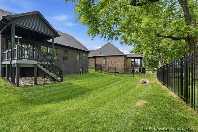 799 Dani Ann Way, Jeffersonville, IN 47130