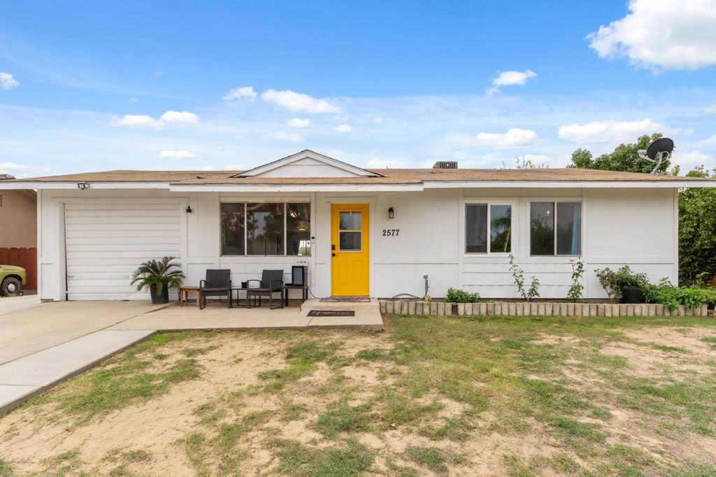 2577 Lewis Street, Selma, CA 93662