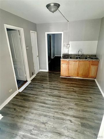 5617 Janet Avenue, Jennings, MO 63136