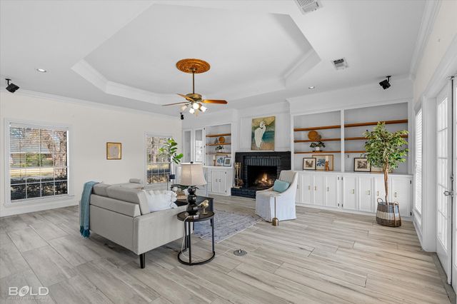 107 Southwood Drive, Bossier City, LA 71111