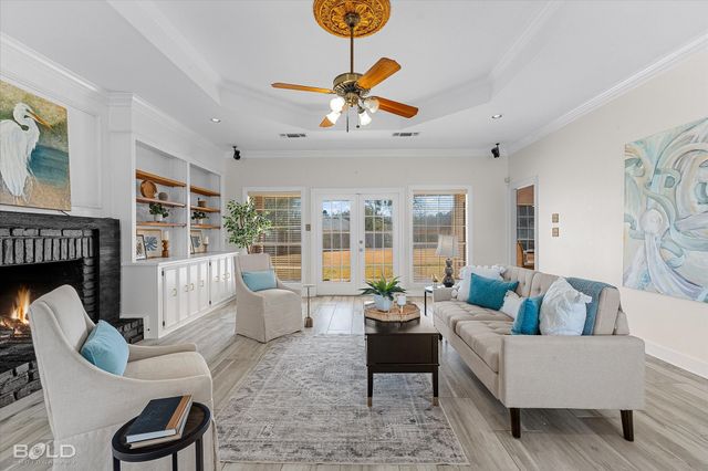 107 Southwood Drive, Bossier City, LA 71111