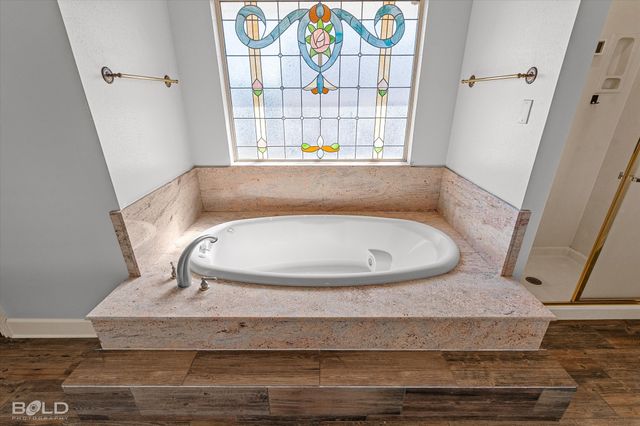 107 Southwood Drive, Bossier City, LA 71111