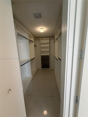 488 NE 18th St 4110, Miami, FL 33132