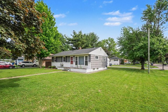 319 W North Street, Paw Paw, MI 49079
