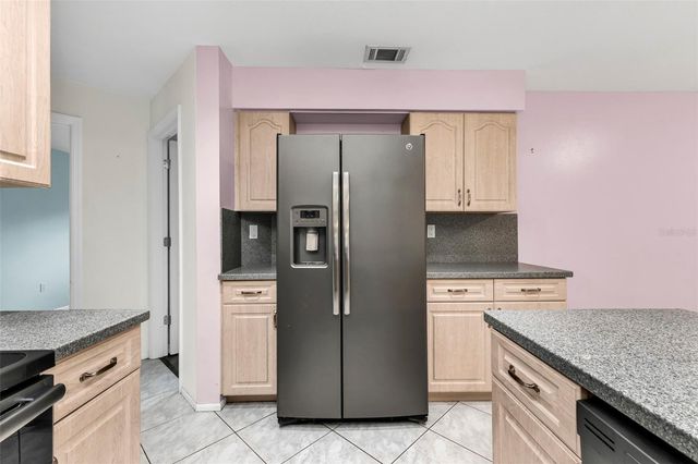2399 RIO DE JANEIRO AVENUE, Punta Gorda, FL 33983