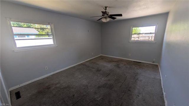 629 Breeds Hill RD, Virginia Beach, VA 23462