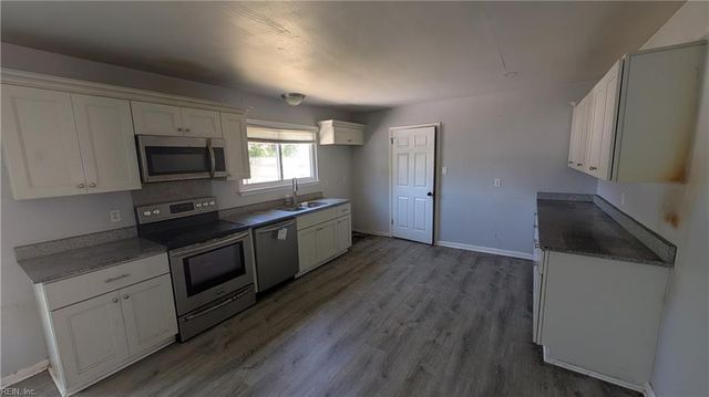 629 Breeds Hill RD, Virginia Beach, VA 23462