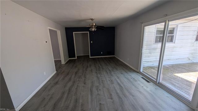 629 Breeds Hill RD, Virginia Beach, VA 23462
