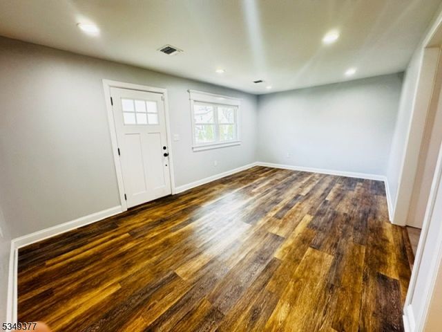 16 Irwin Ave, Freehold Twp., NJ 07728