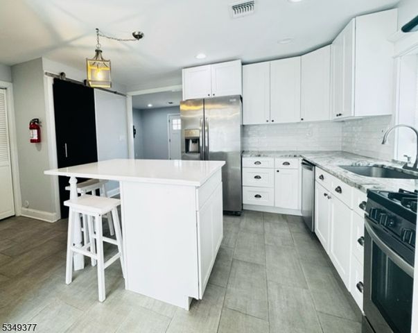 16 Irwin Ave, Freehold Twp., NJ 07728