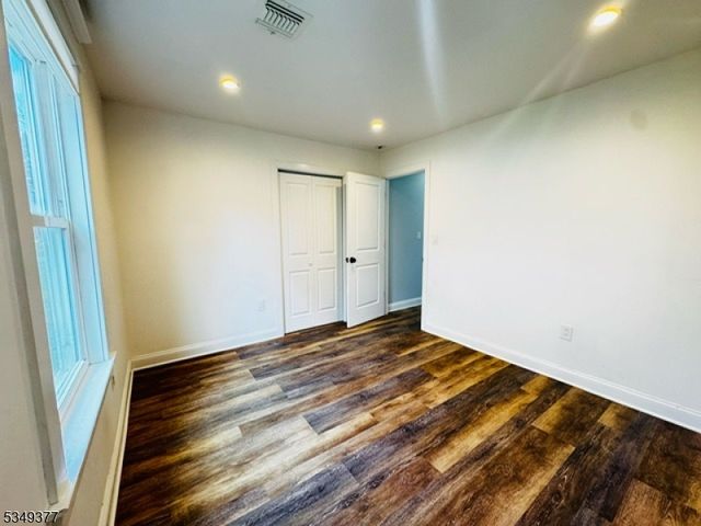 16 Irwin Ave, Freehold Twp., NJ 07728