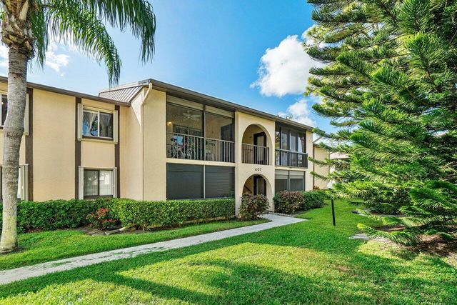 407 Pine Glen Lane B-1, Greenacres, FL 33463