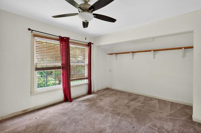 1204 Ashburn Avenue, College Station, TX 77840