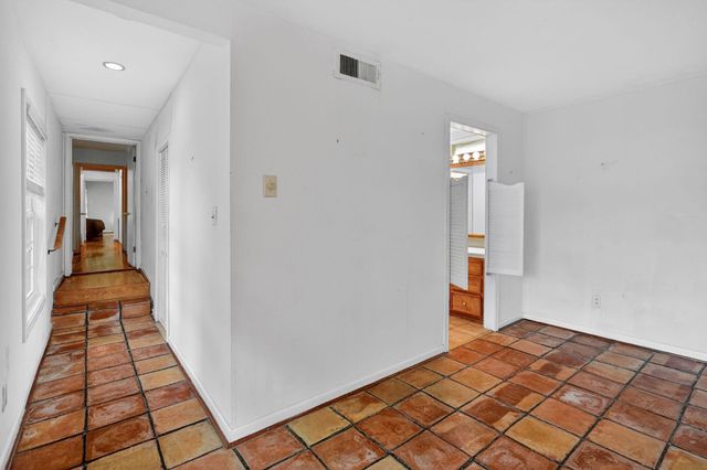 1204 Ashburn Avenue, College Station, TX 77840