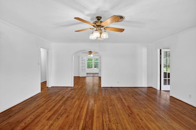 1204 Ashburn Avenue, College Station, TX 77840