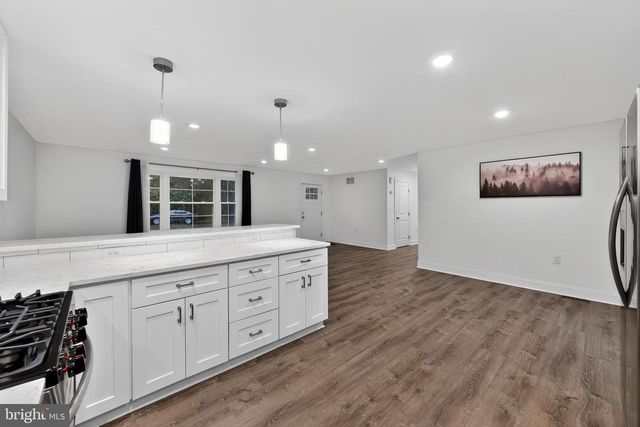 604 MCKINLEY AVE, Pitman, NJ 08071