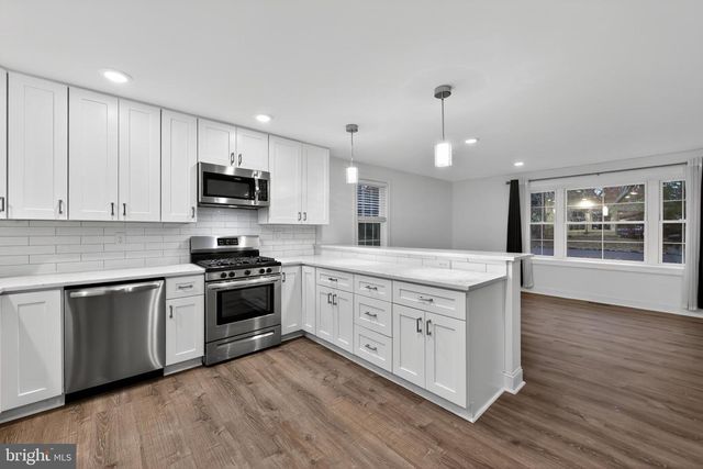 604 MCKINLEY AVE, Pitman, NJ 08071