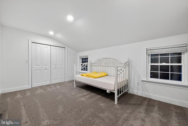 604 MCKINLEY AVE, Pitman, NJ 08071