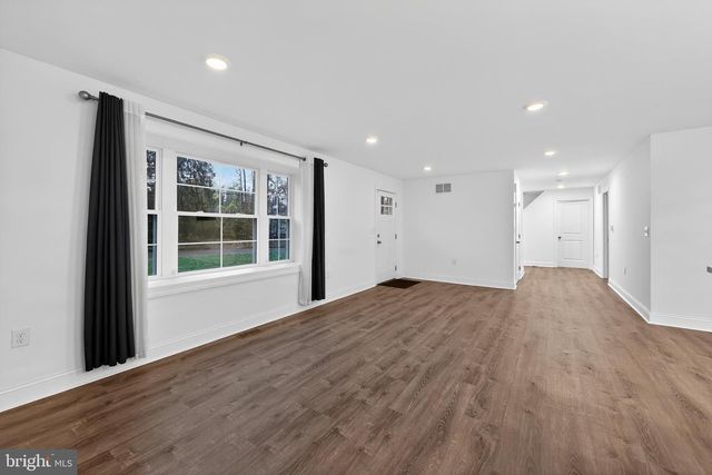 604 MCKINLEY AVE, Pitman, NJ 08071