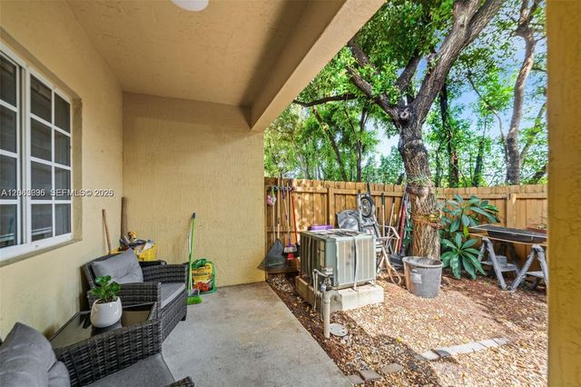 3220 NE 11th Drive, Homestead, FL 33033
