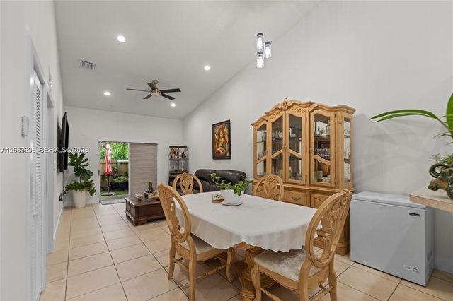 3220 NE 11th Drive, Homestead, FL 33033