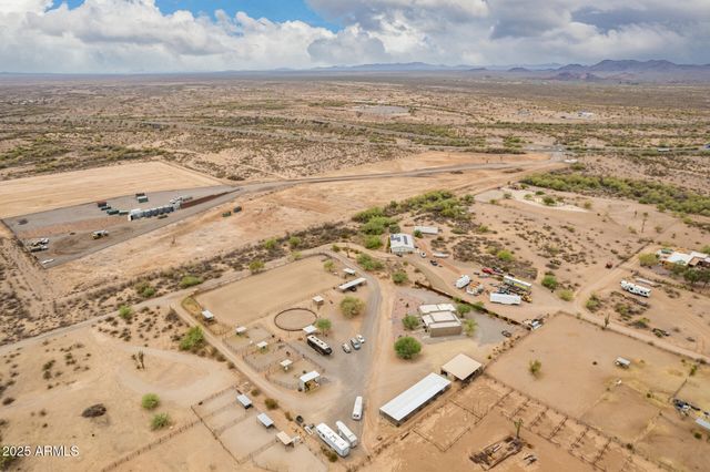 40342 N 253rd Avenue, Morristown, AZ 85342