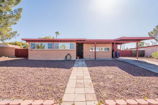 9134 E Calle Cascada, Tucson, AZ 85715