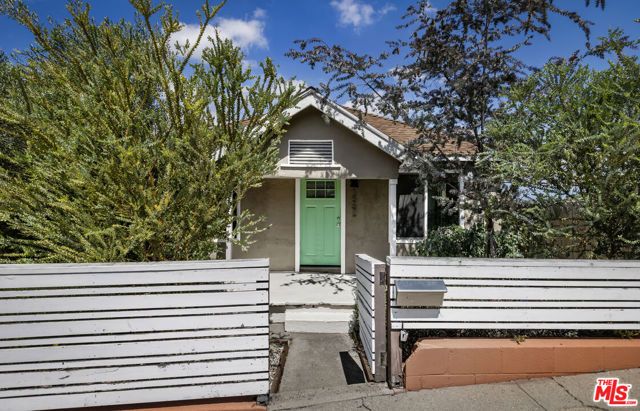 1562 Attridge Avenue, Los Angeles, CA 90063