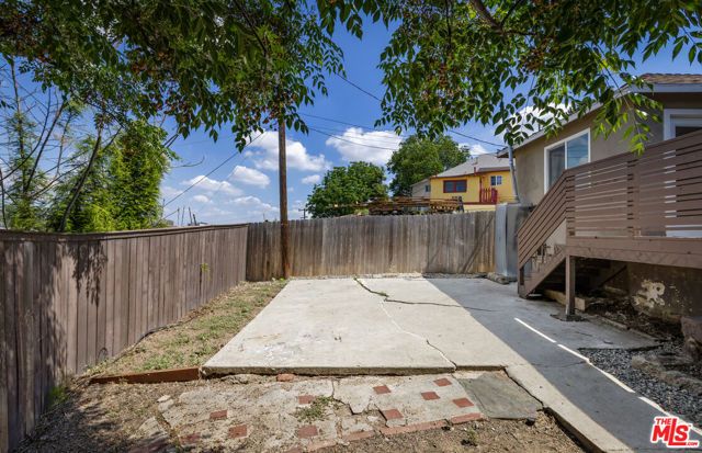 1562 Attridge Avenue, Los Angeles, CA 90063