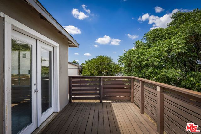 1562 Attridge Avenue, Los Angeles, CA 90063