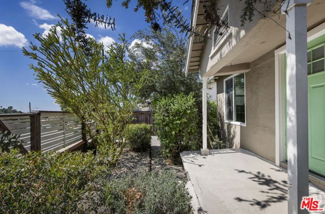 1562 Attridge Avenue, Los Angeles, CA 90063