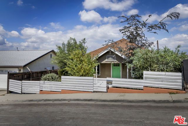 1562 Attridge Avenue, Los Angeles, CA 90063