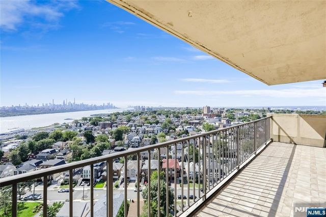 200 Winston Drive 2019, Cliffside Park, NJ 07010