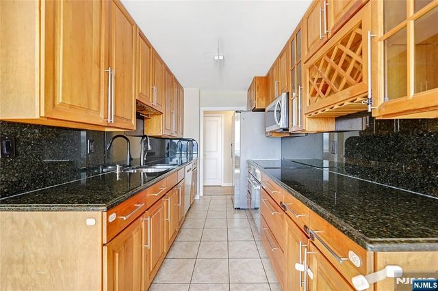 200 Winston Drive 2019, Cliffside Park, NJ 07010
