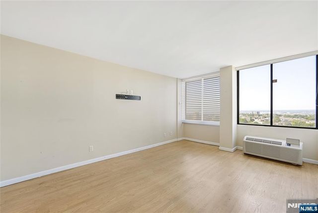 200 Winston Drive 2019, Cliffside Park, NJ 07010