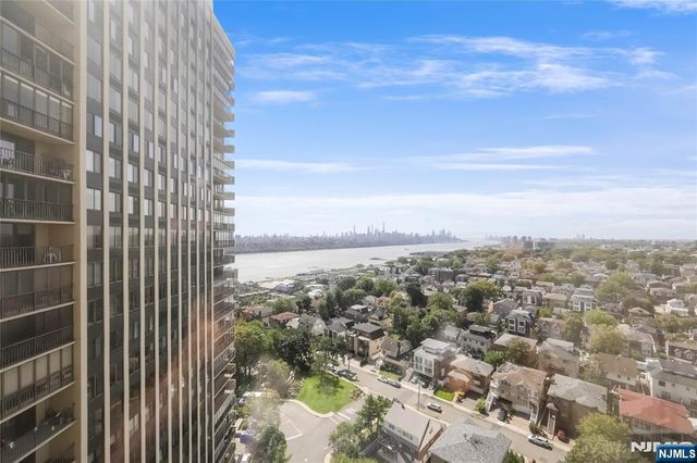 200 Winston Drive 2019, Cliffside Park, NJ 07010