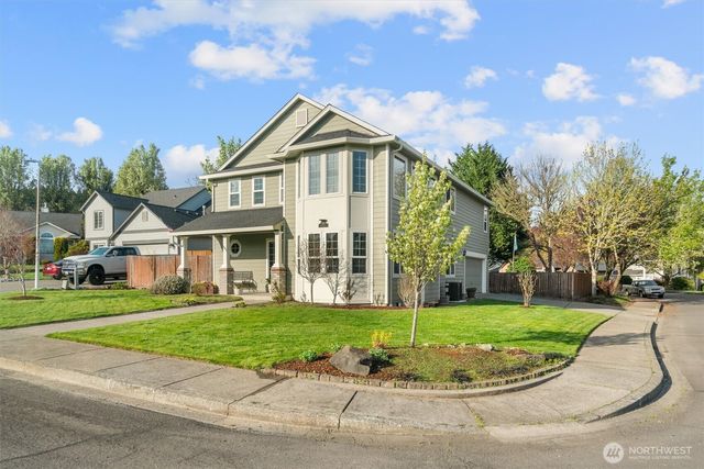 1311 E 16TH Circle, La Center, WA 98629