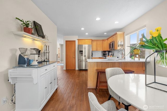 1311 E 16TH Circle, La Center, WA 98629