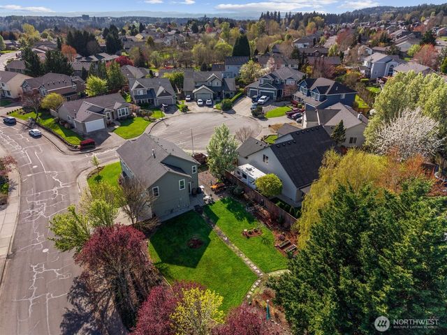 1311 E 16TH Circle, La Center, WA 98629
