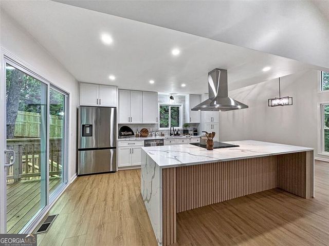 3741 Northpoint Drive, Marietta, GA 30062