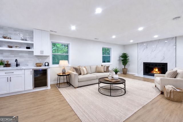 3741 Northpoint Drive, Marietta, GA 30062