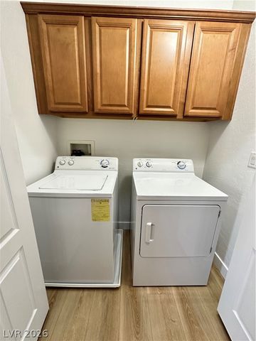 8146 Lake Chippewa Street, Las Vegas, NV 89113