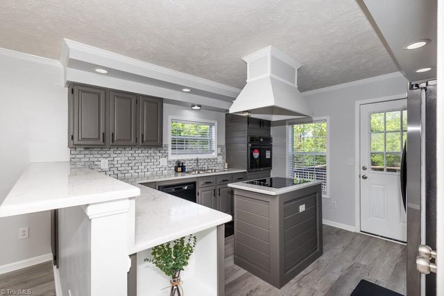258 Buttercup Road, Eden, NC 27288