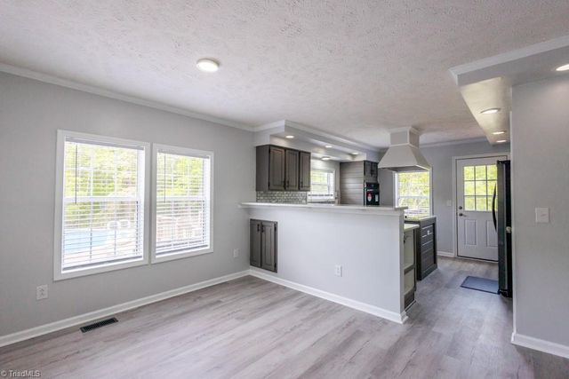 258 Buttercup Road, Eden, NC 27288