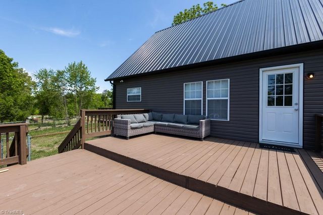 258 Buttercup Road, Eden, NC 27288