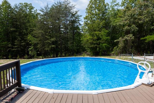 258 Buttercup Road, Eden, NC 27288